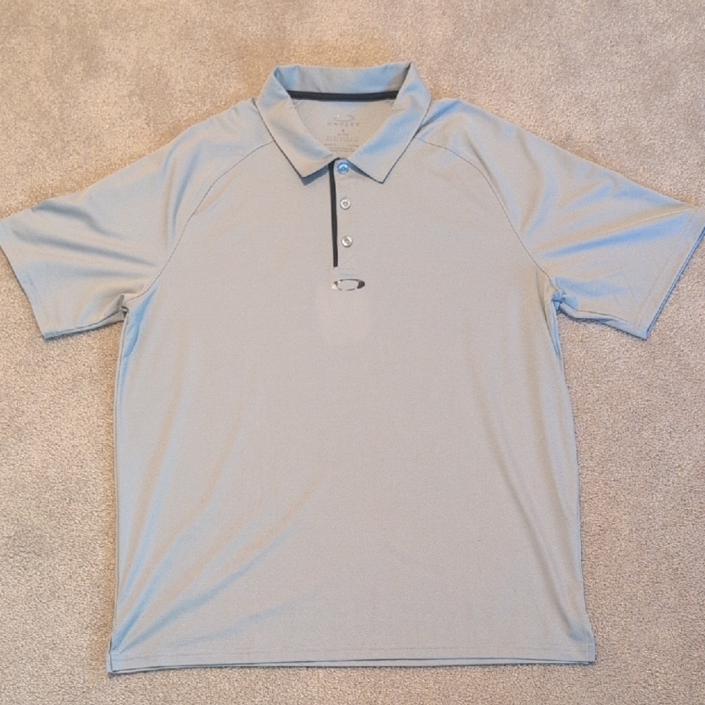 Like New - Oakley Men's Regular Fit Hydrolix Polo - XL